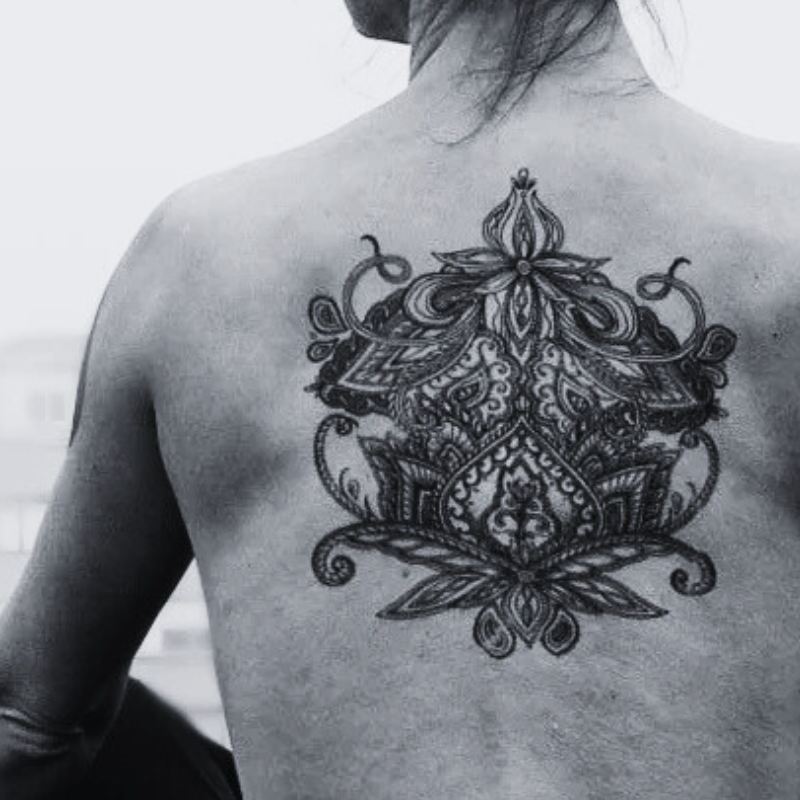 Mehndi Large Back Ornament - Temporary Tattoo