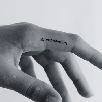 Amour - Temporary Tattoo